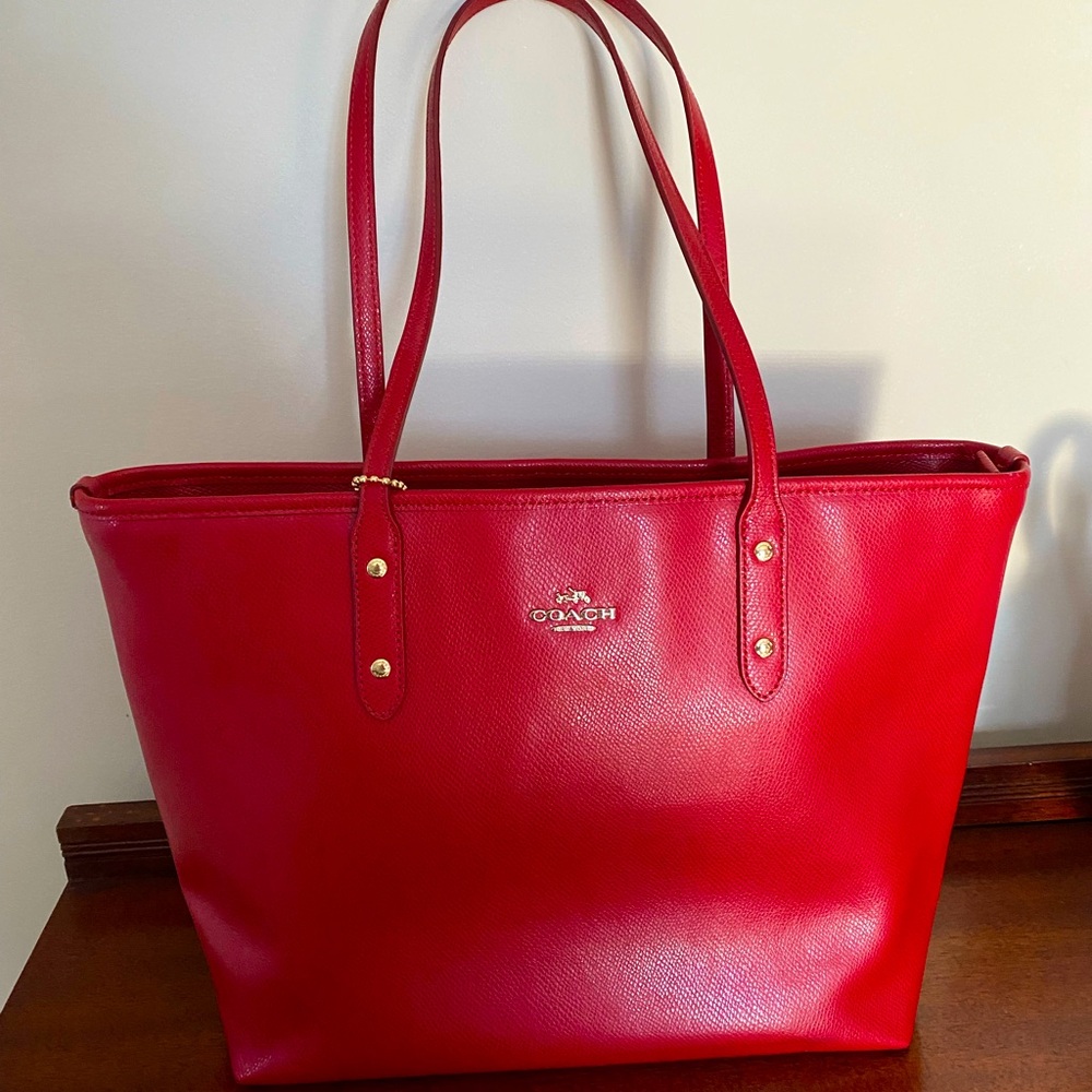 Coach Red Town-Tote